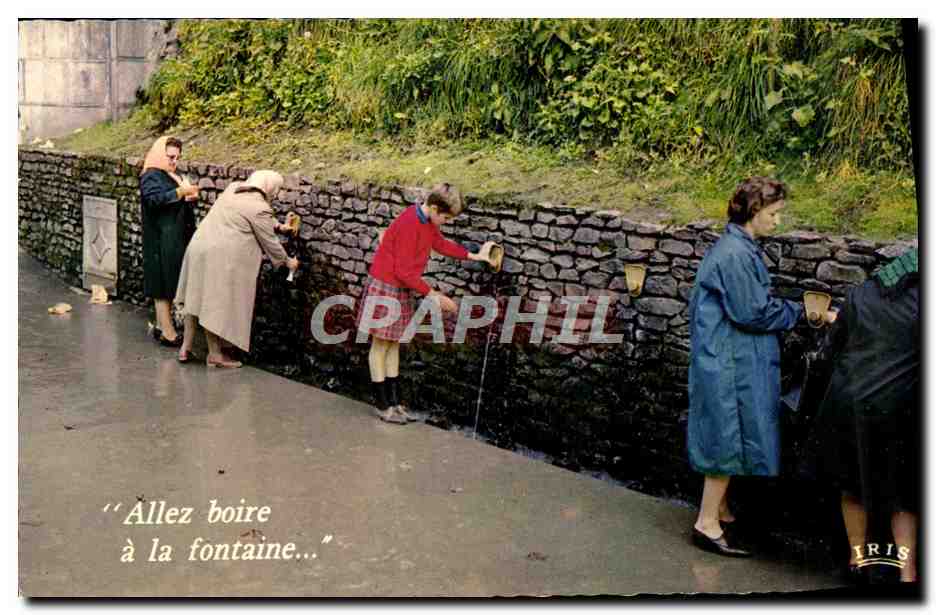 CPM Allez Boire a la fontaine Lourdes