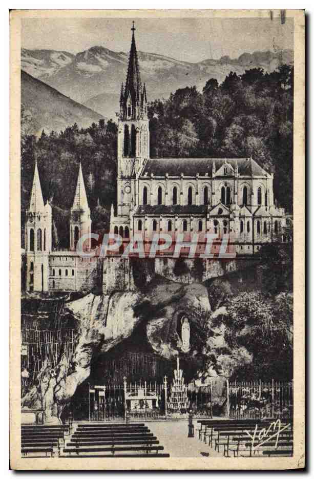 CPA Lourdes La Basillque et la Grotte