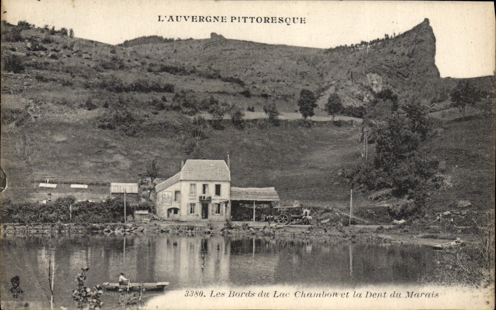 Les Bords du Lac Chambon et la Dent du Marais — L'Auvergne pittoresque — Beguin, Stebrand (Allier) n°3380