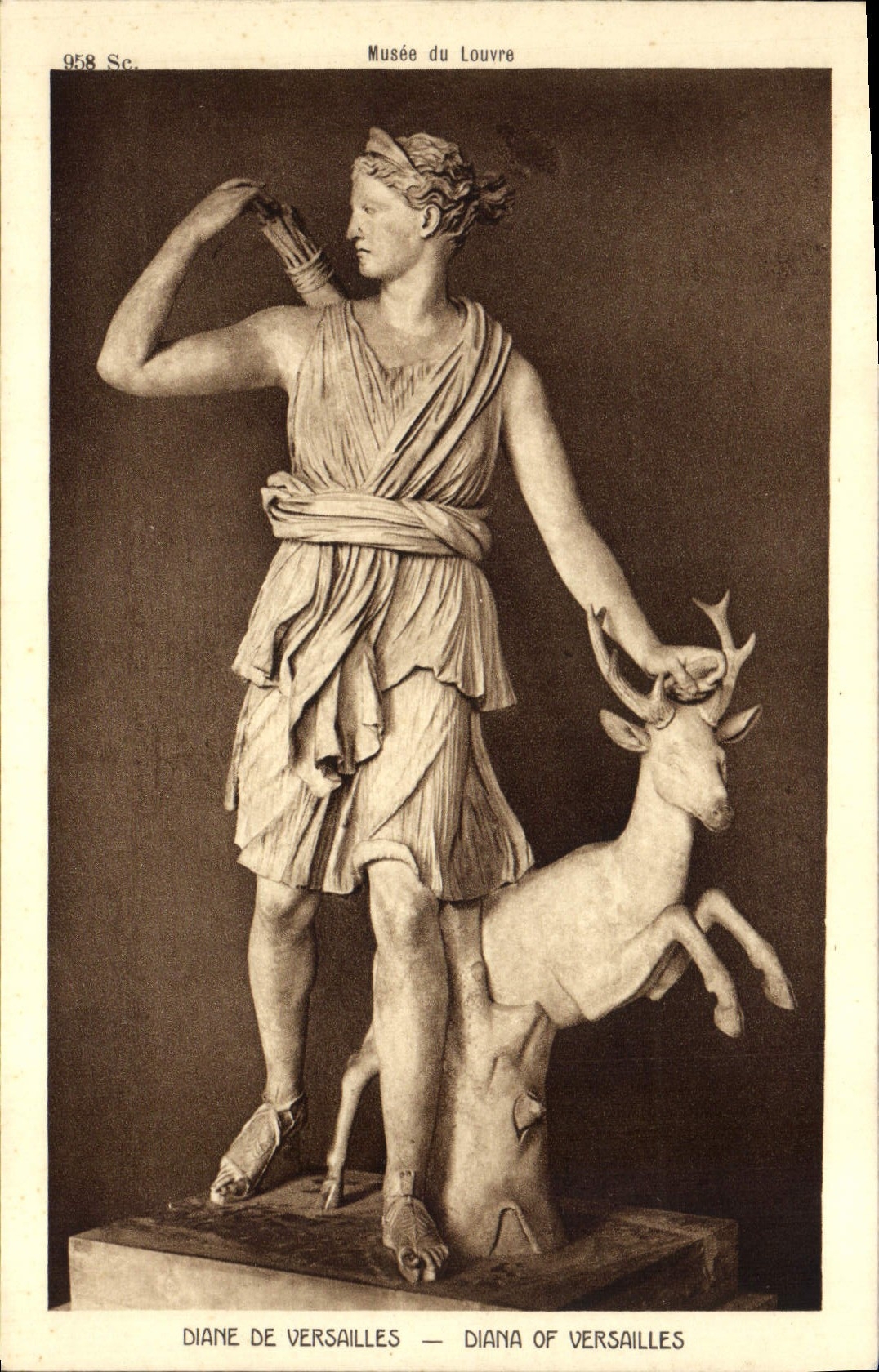 CPA Diane De Versailles Paris Musee du Louvre