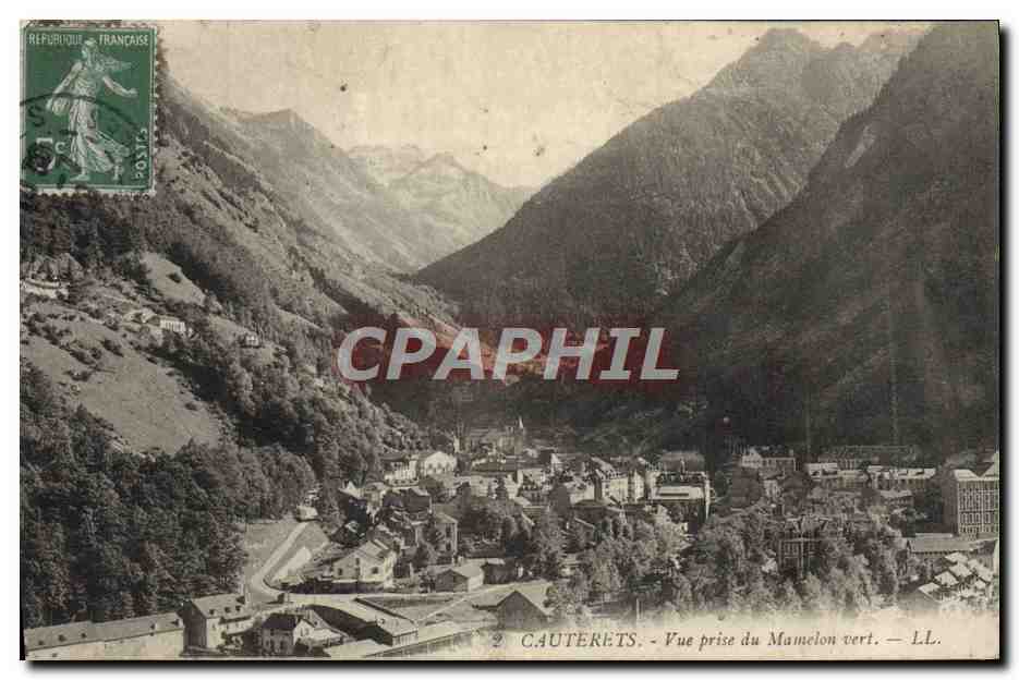 CPA Cauterets Vue Prise du Mamelon Vert