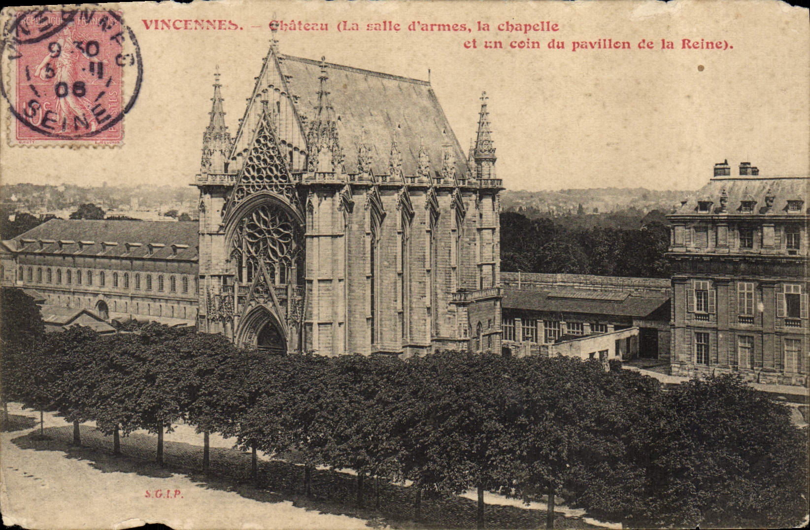 CPA Vincennes Chateau La salle d'armes La chapelle et un coin du pavillon de la reine