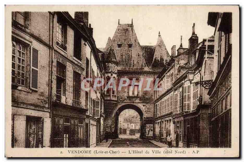 CPA Vendome L'Hotel De Ville Cote Nord