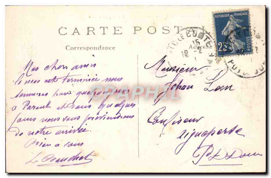 CPA Clermont Ferrand La Pyramide Magasin de fer — Verso