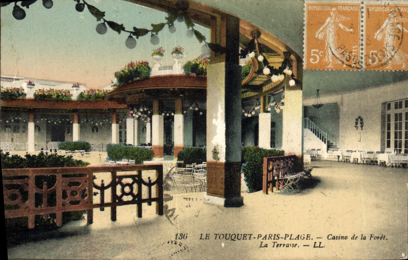 Le Touquet-Paris-Plage — Casino de la Forêt. La Terrasse — LL