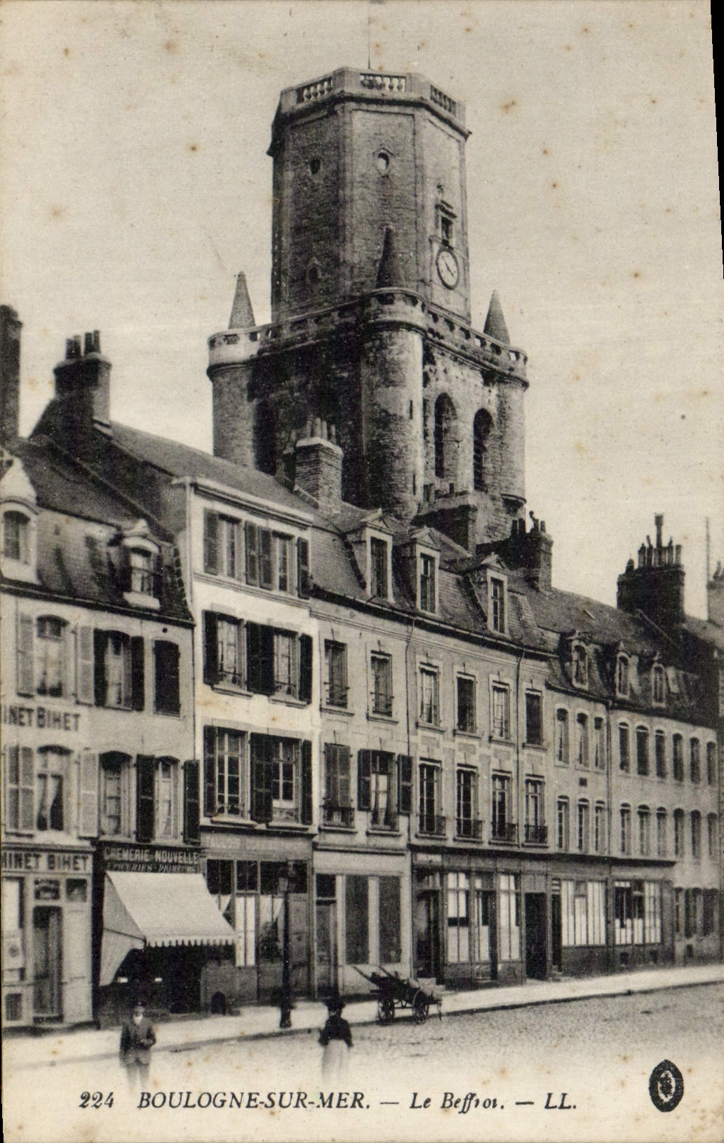 CPA Boulogne Sur Mer Le Beffroi