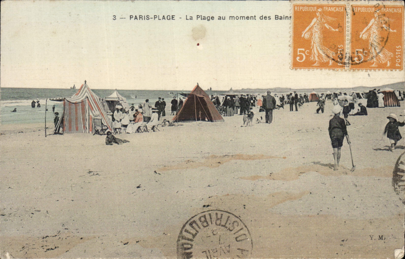 CPA Paris Plage La Plage au Moment des Bains (carte toilee)