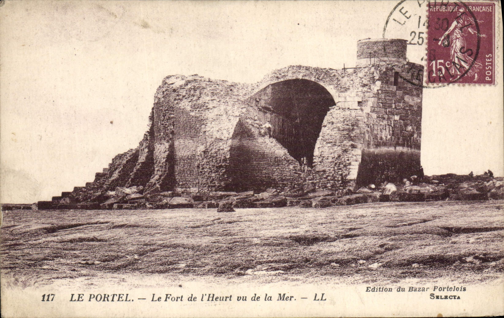 CPA Le Portel Le Fort de L'Heurt vu de la Mer