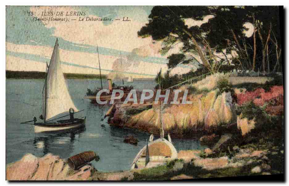 CPA Iles De Lerins Le Debarcadere Bateaux