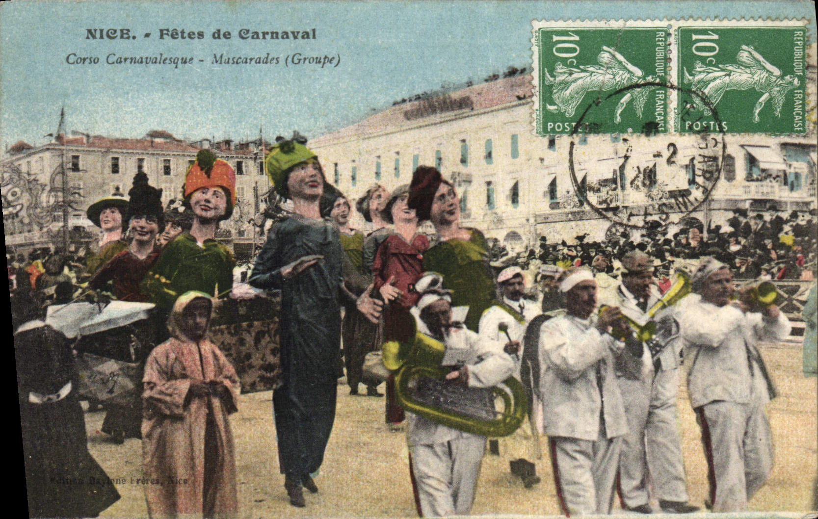 CPA Nice Fetes de Carnaval Corso carnavalesque Mascarades Groupe Trompette Cuivres Tuba Cor