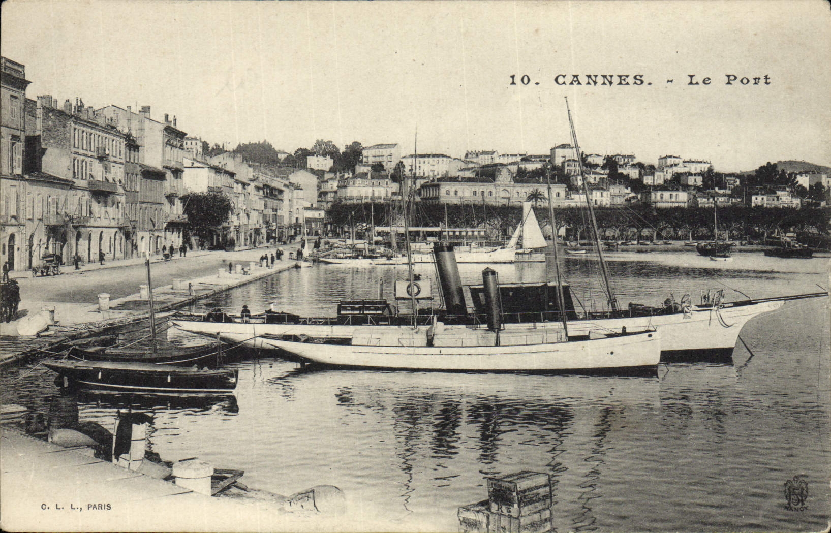 CANNES - Le Port — vue du port avec bateaux — C. L. L., PARIS, n°10