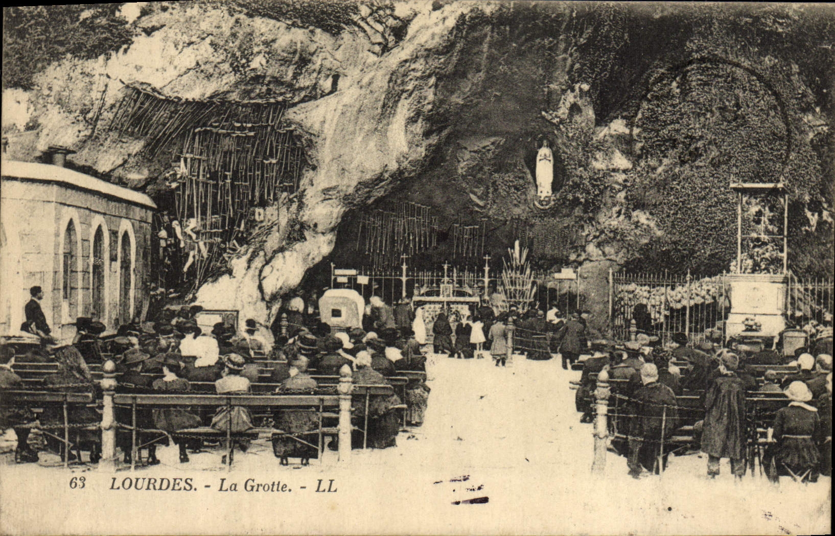 CPA Lourdes La Grotte