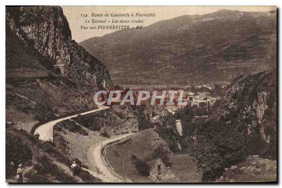 Route de Cauterets à Pierrefitte — Le Tunnel — Les deux routes — Vue sur PIERREFITTE — BR