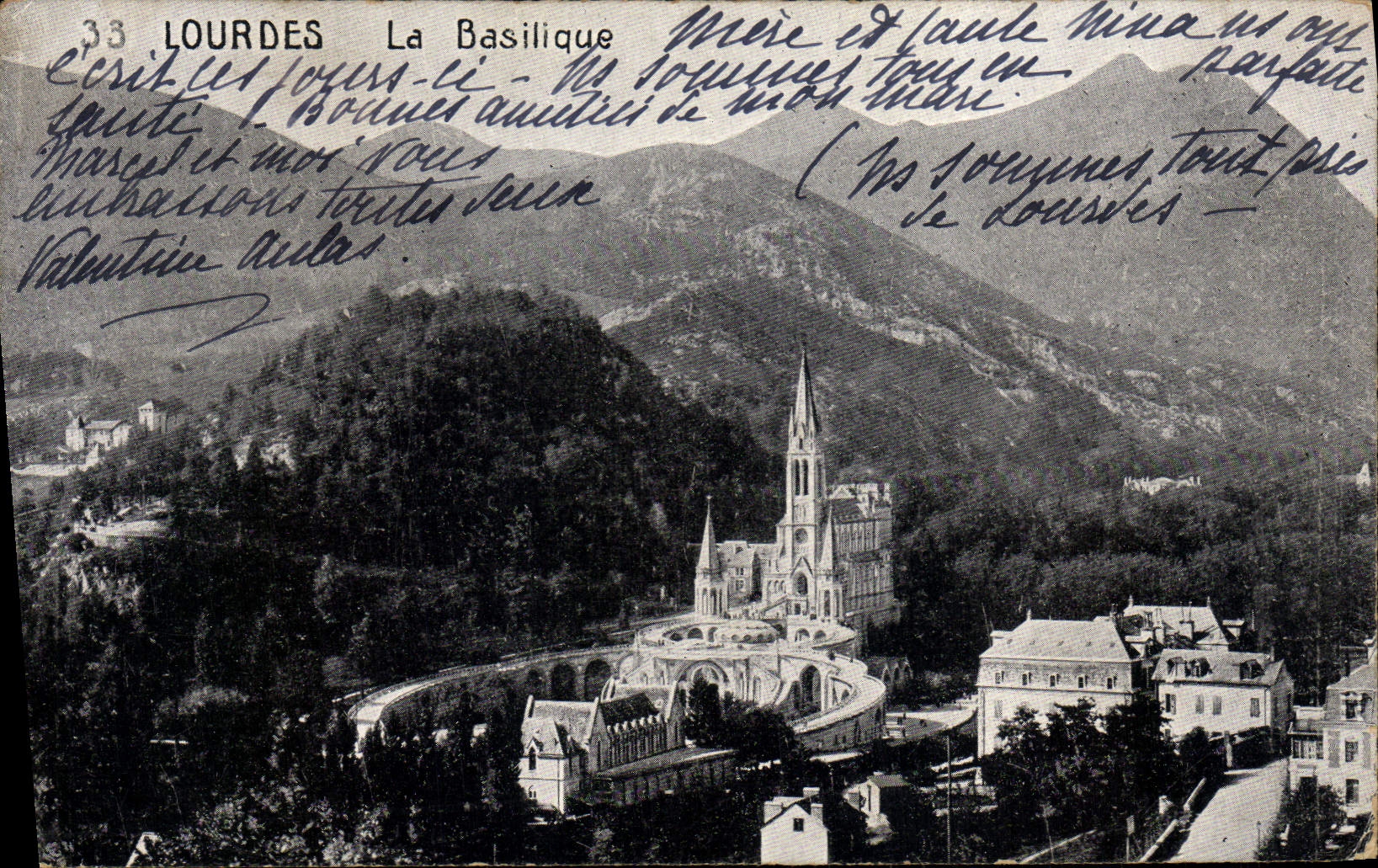 CPA Lourdes La Basilique