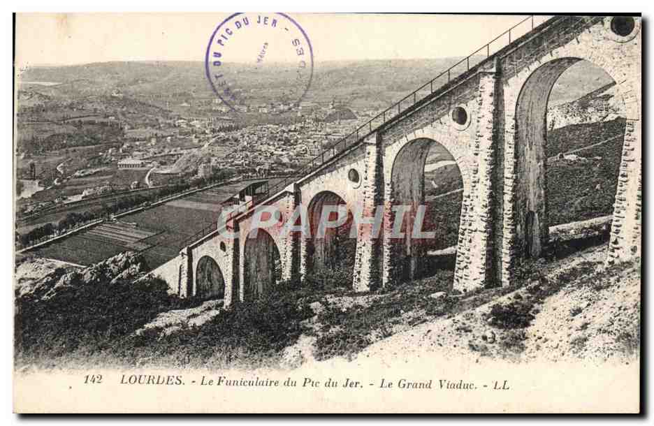 CPA Lourdes Le Funiculaire du Pic du Jer le grand viaduc