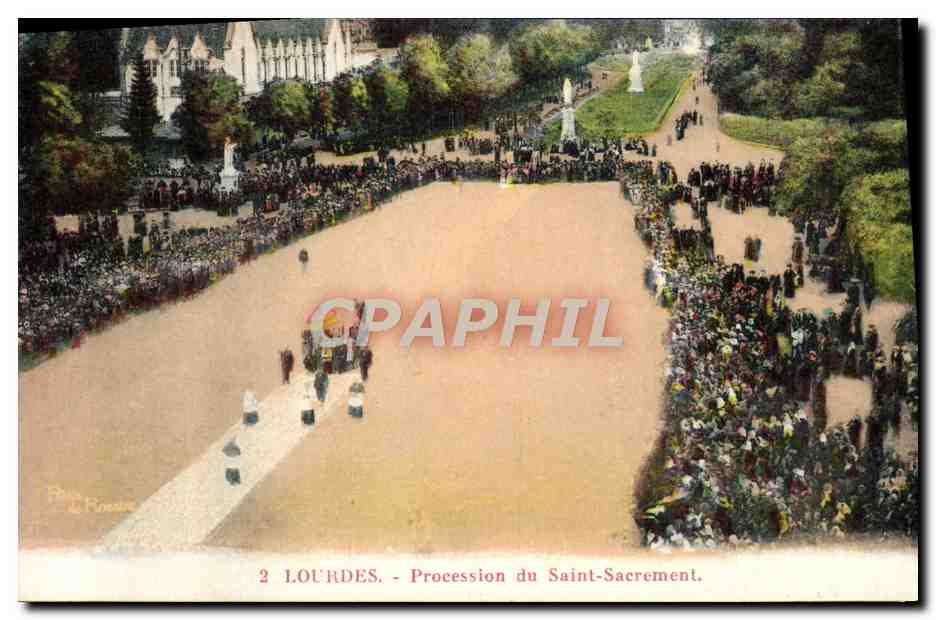 CPA Lourdes Procession du Saint Sacrement