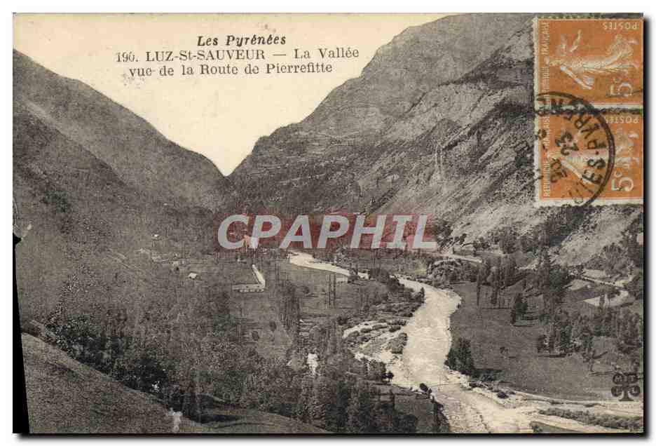 CPA Luz Saint Sauveur La Vallee Vue de la Route de Pierrefitte