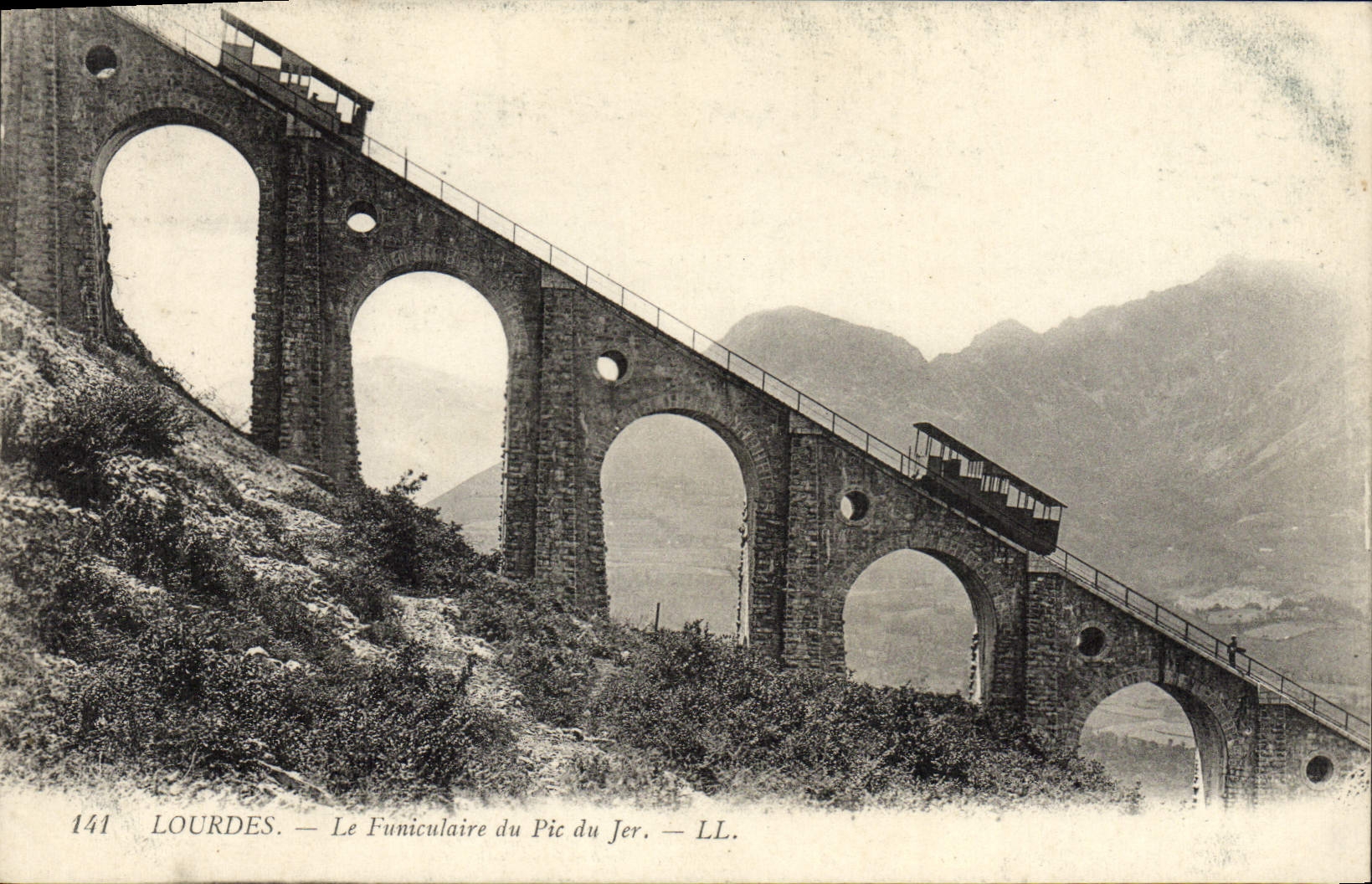 CPA Lourdes Le Funiculaire du Pic du Jer