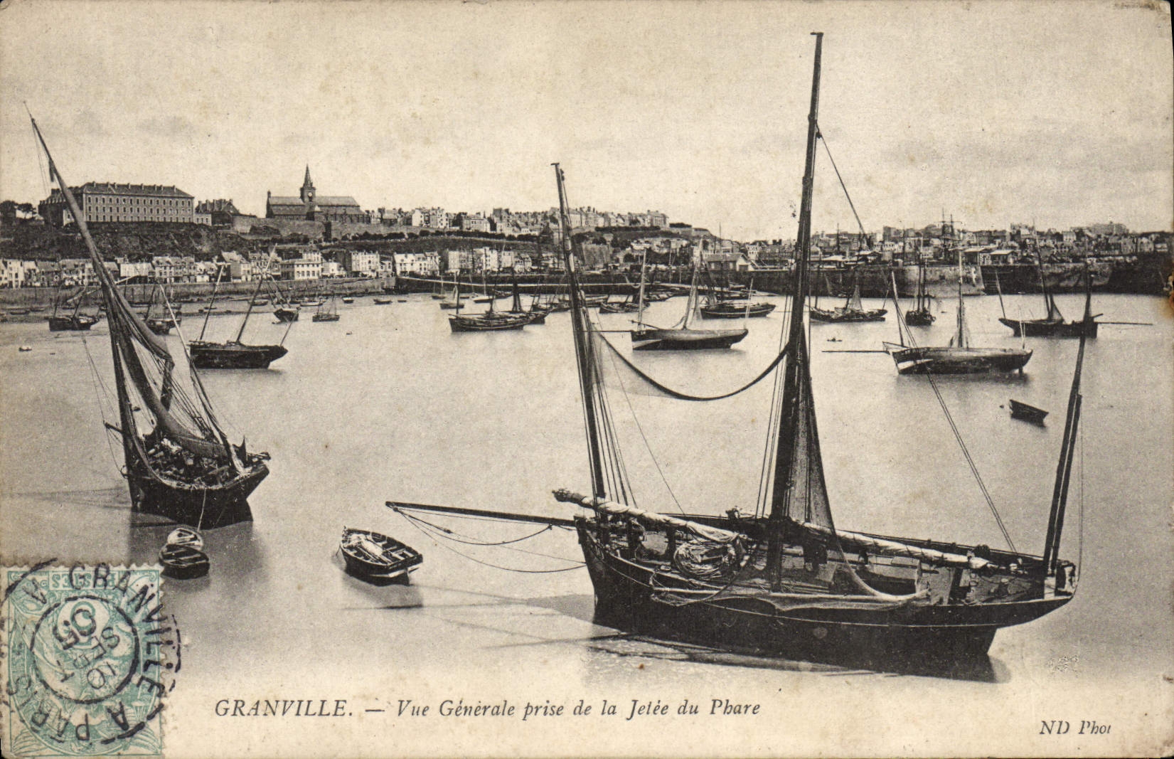 Granville — Vue Générale prise de la Jetée du Phare — ND Phot