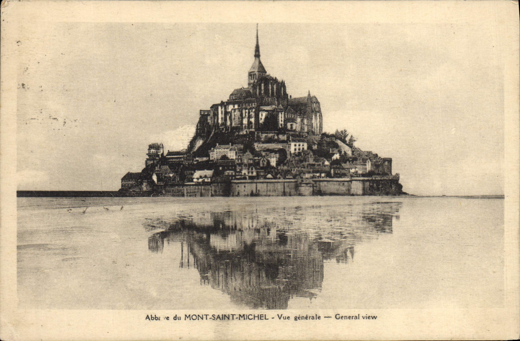 CPA Le Mont St Michel Vue Generale