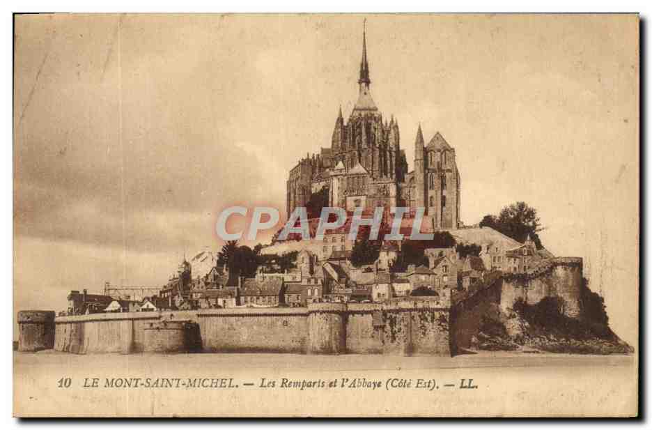 CPA Mont St Michel Les remparts et l'abbaye