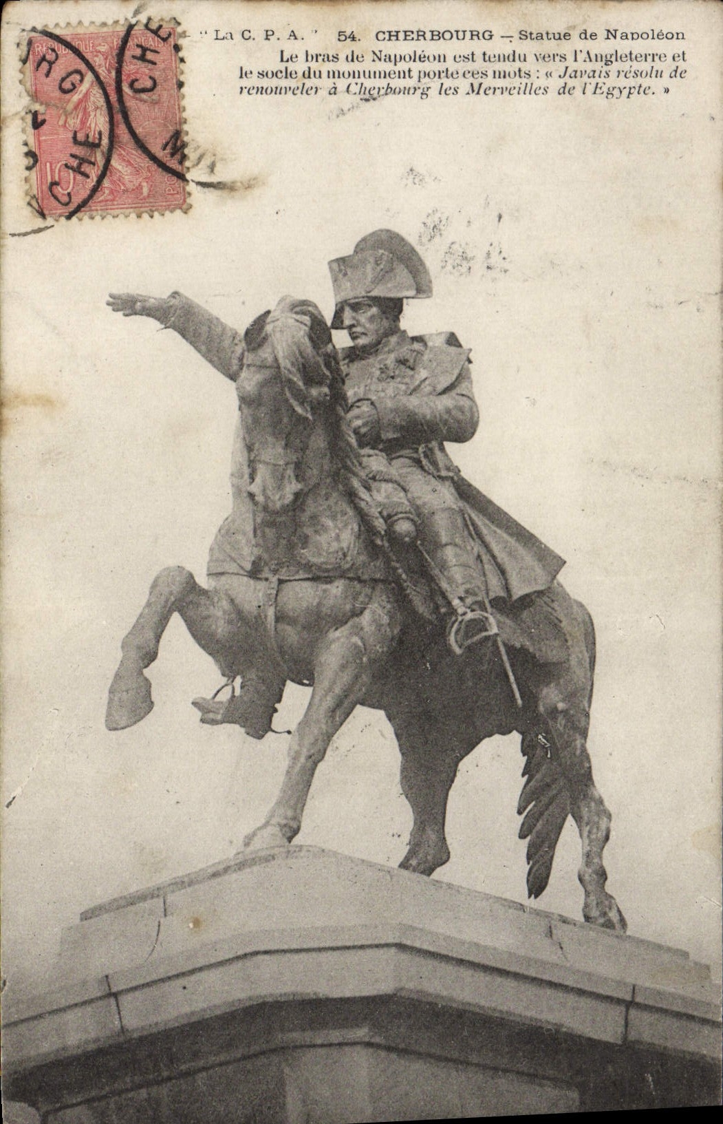 CPA Cherbourg Statue de Napoleon 1er Cheval