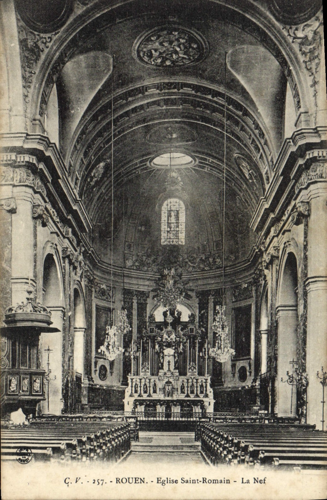 CPA Rouen Eglise Saint Romain La nef