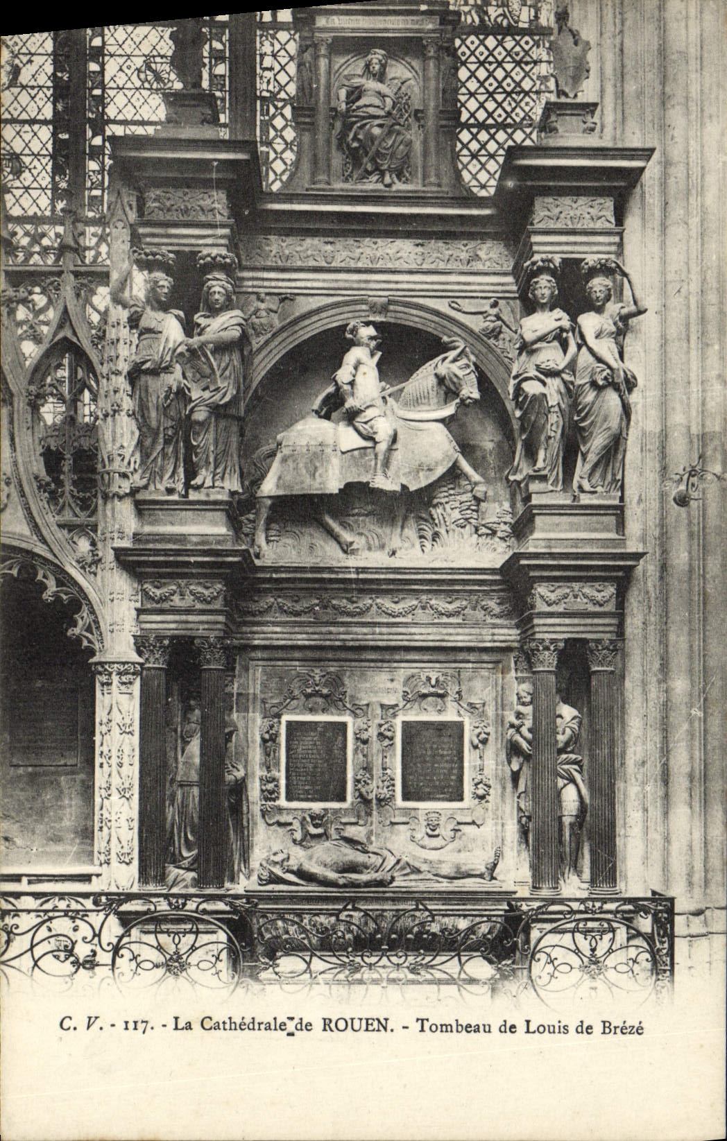 CPA La Cathedrale de Rouen Tombeau de Louis de Breze