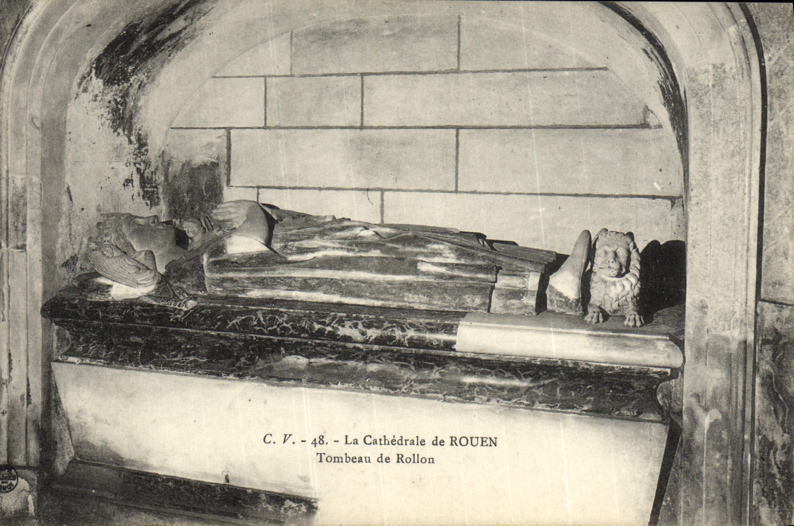 CPA La Cathedrale de Rouen Tombeau de Rollon