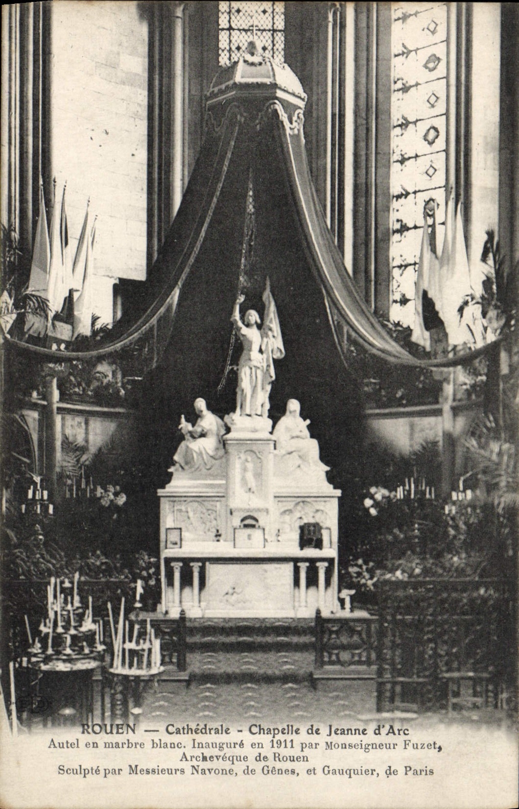 CPA Rouen Cathedrale Chapelle de Jeanne d'Arc Autel en marbre blanc