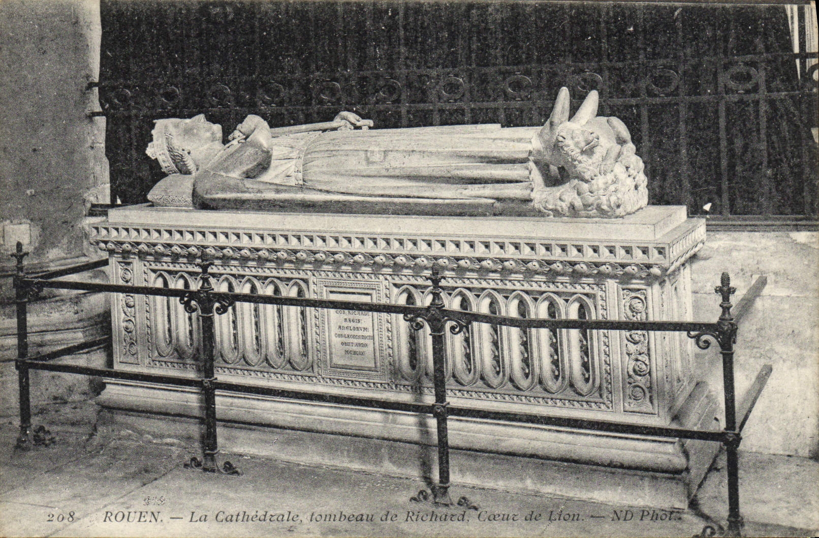 CPA Rouen La Cathedrale Tombeau de Richard Coeur de Lion 