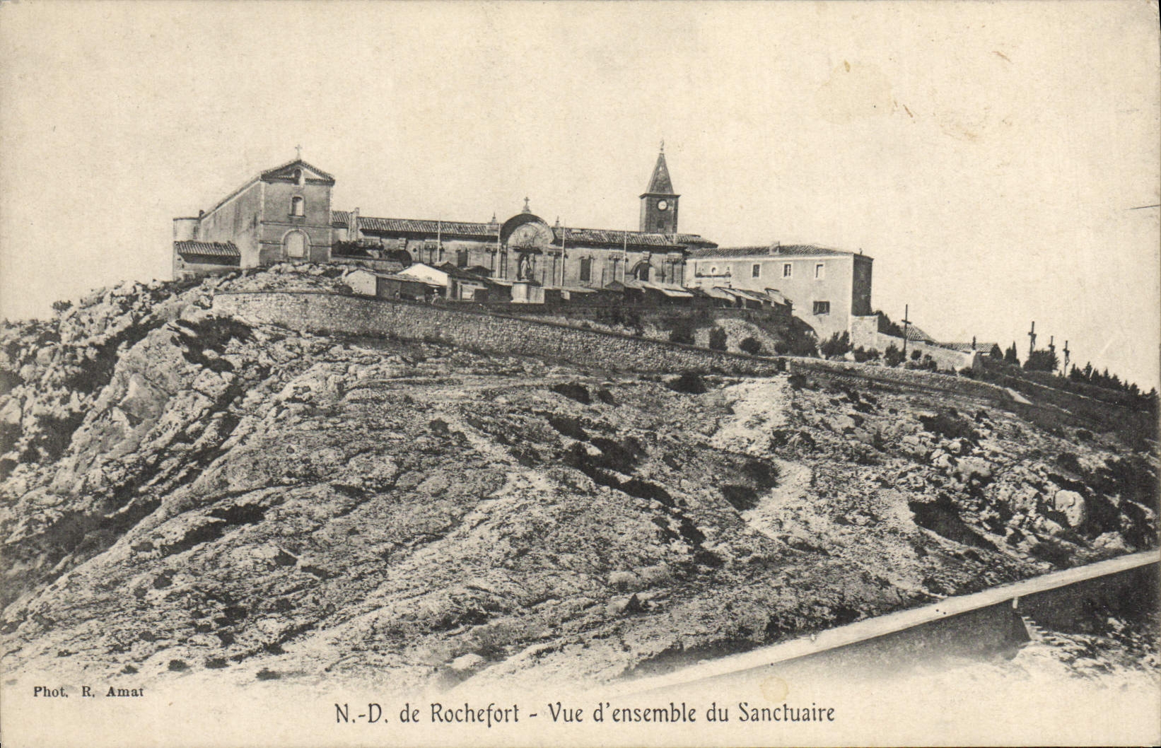 N.-D. de Rochefort - Vue d'ensemble du Sanctuaire — Phot. R. Amat