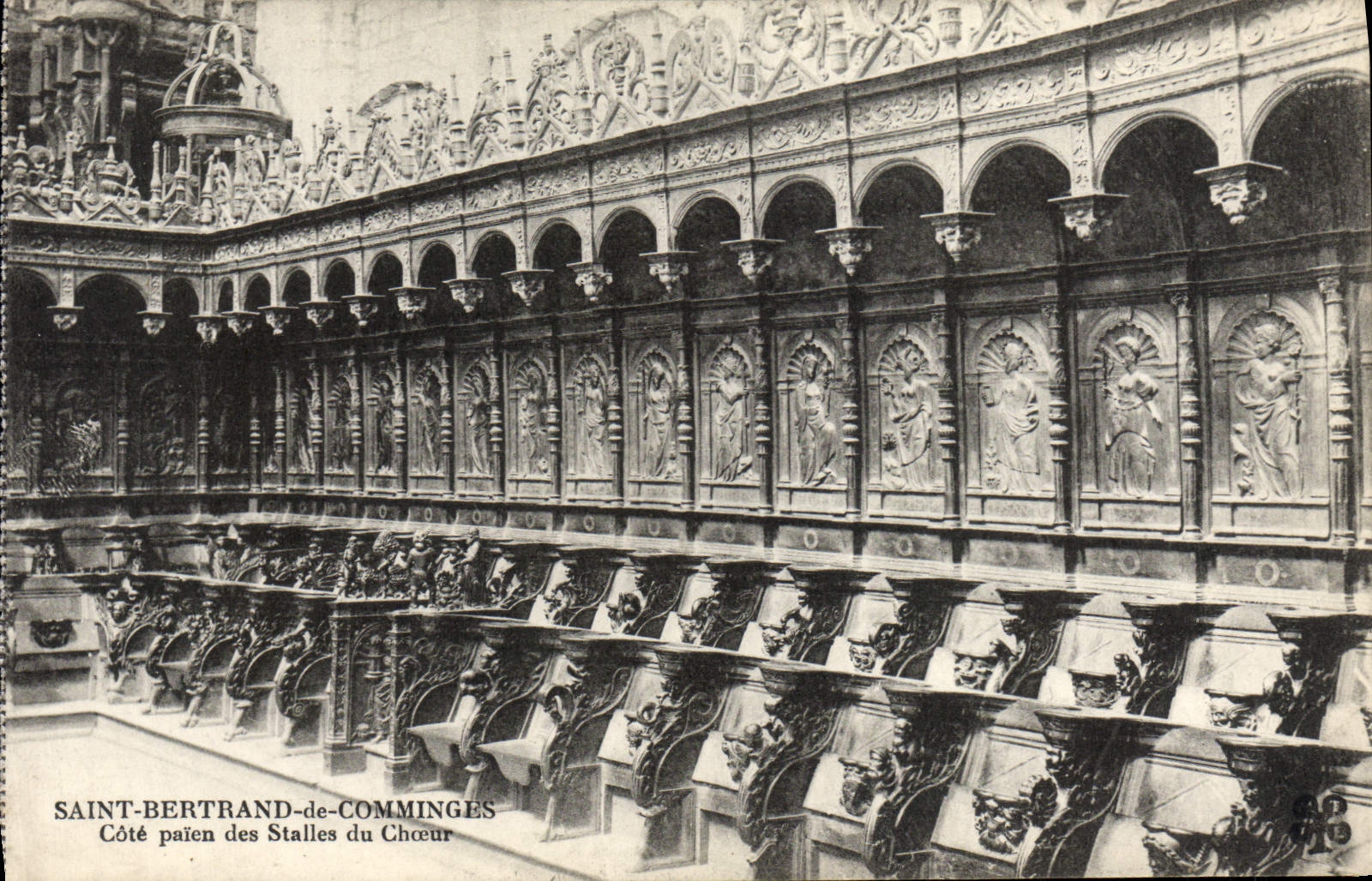 CPA Saint Bertrand de Comminges Cote paien des stalles du choeur 