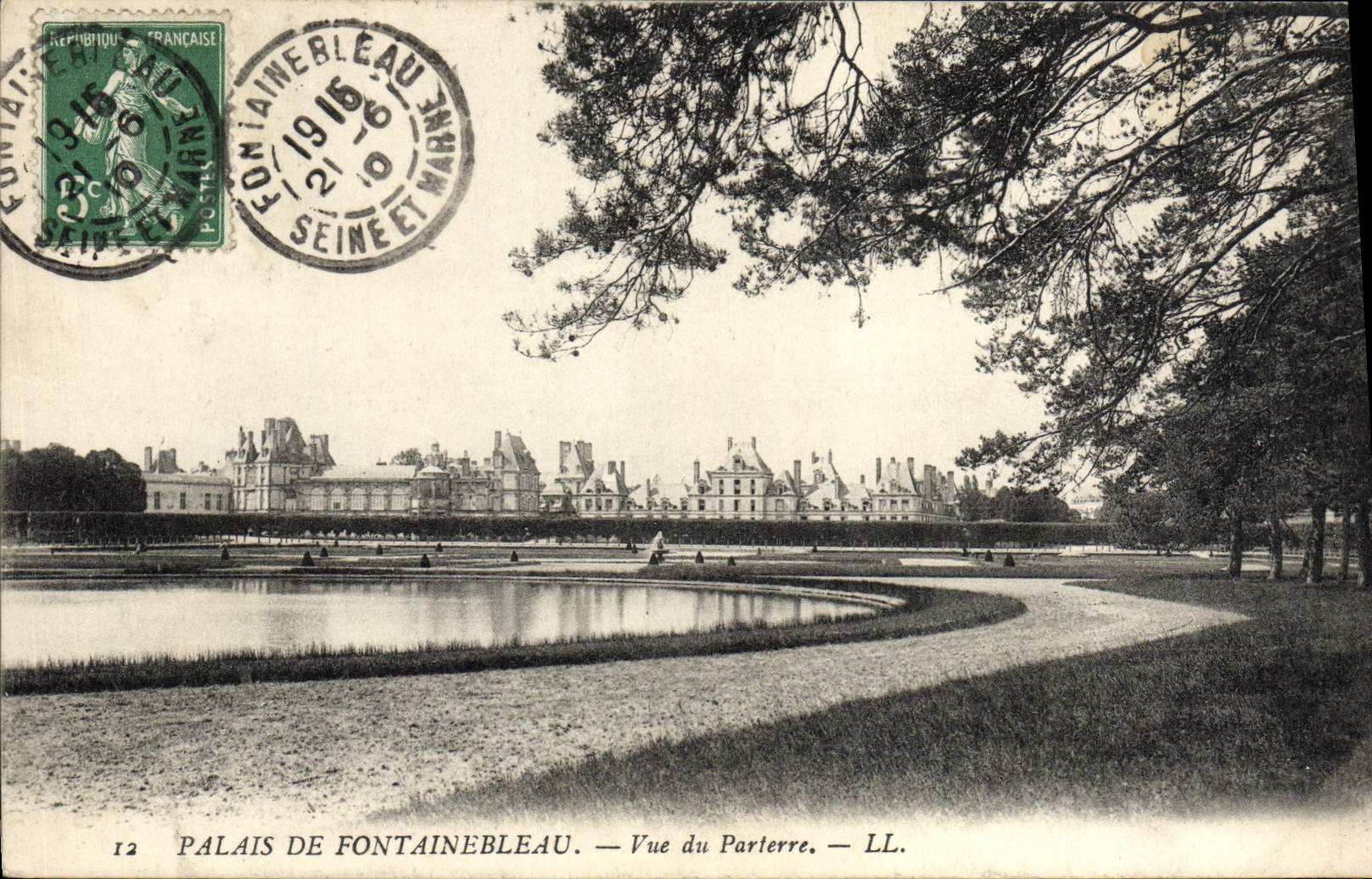 Palazzo di Fontainebleau — Vista del Parterre — LL.