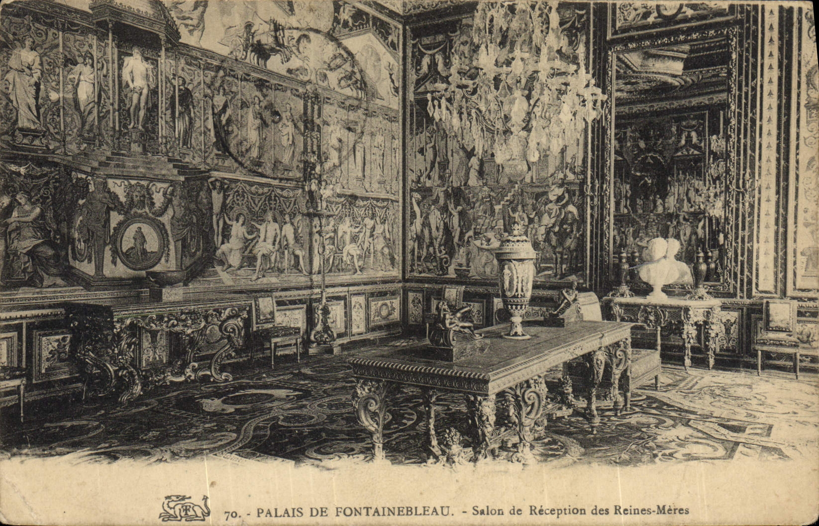 Palais de Fontainebleau — Salon de Réception des Reines-Mères — n°70