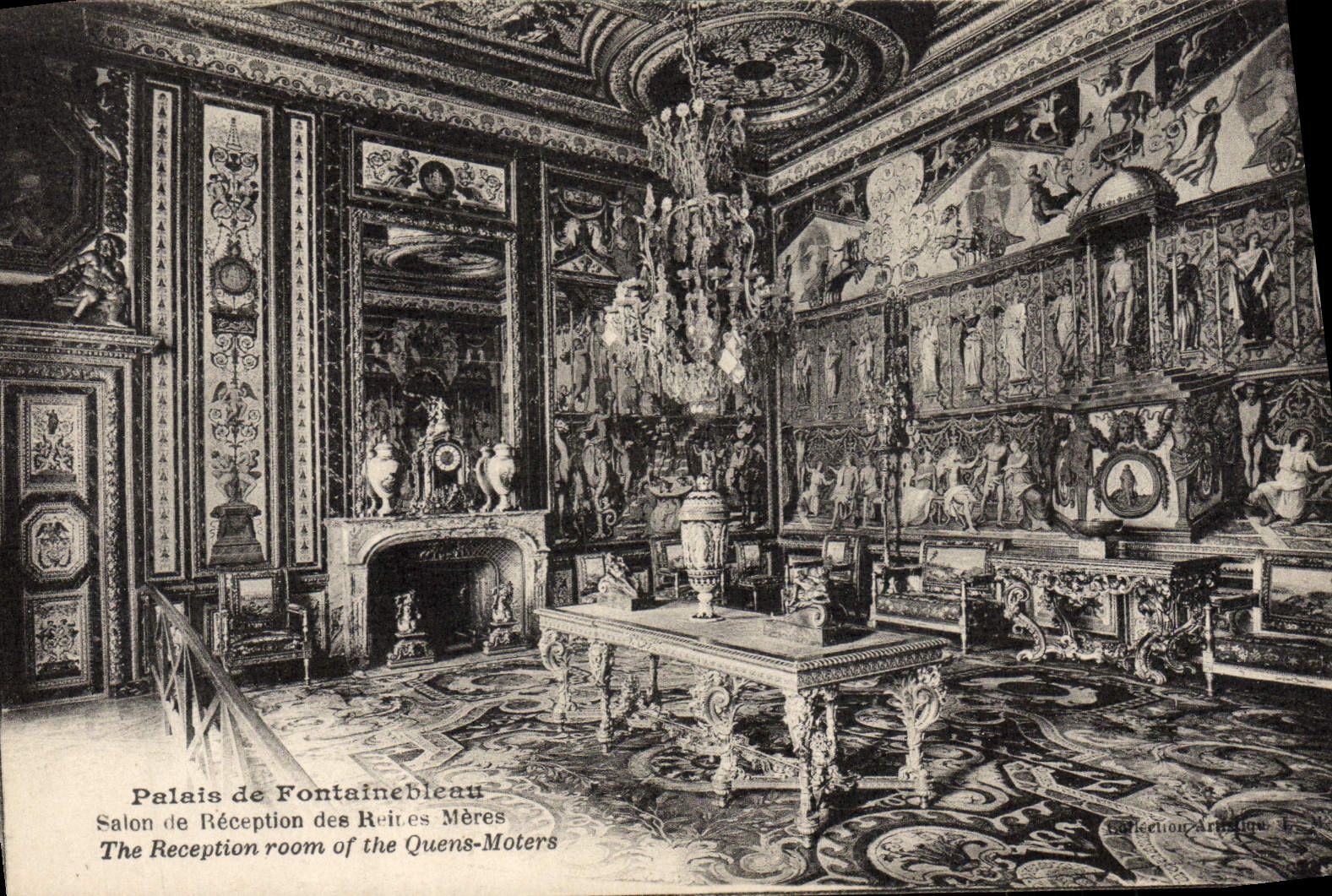 CPA Foret de Fontainebleau Salon de Reception des Reines Meres