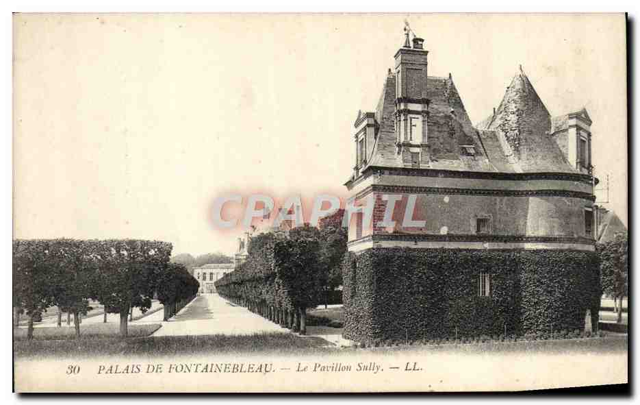 Schloss Fontainebleau — Pavillon Sully — LL.
