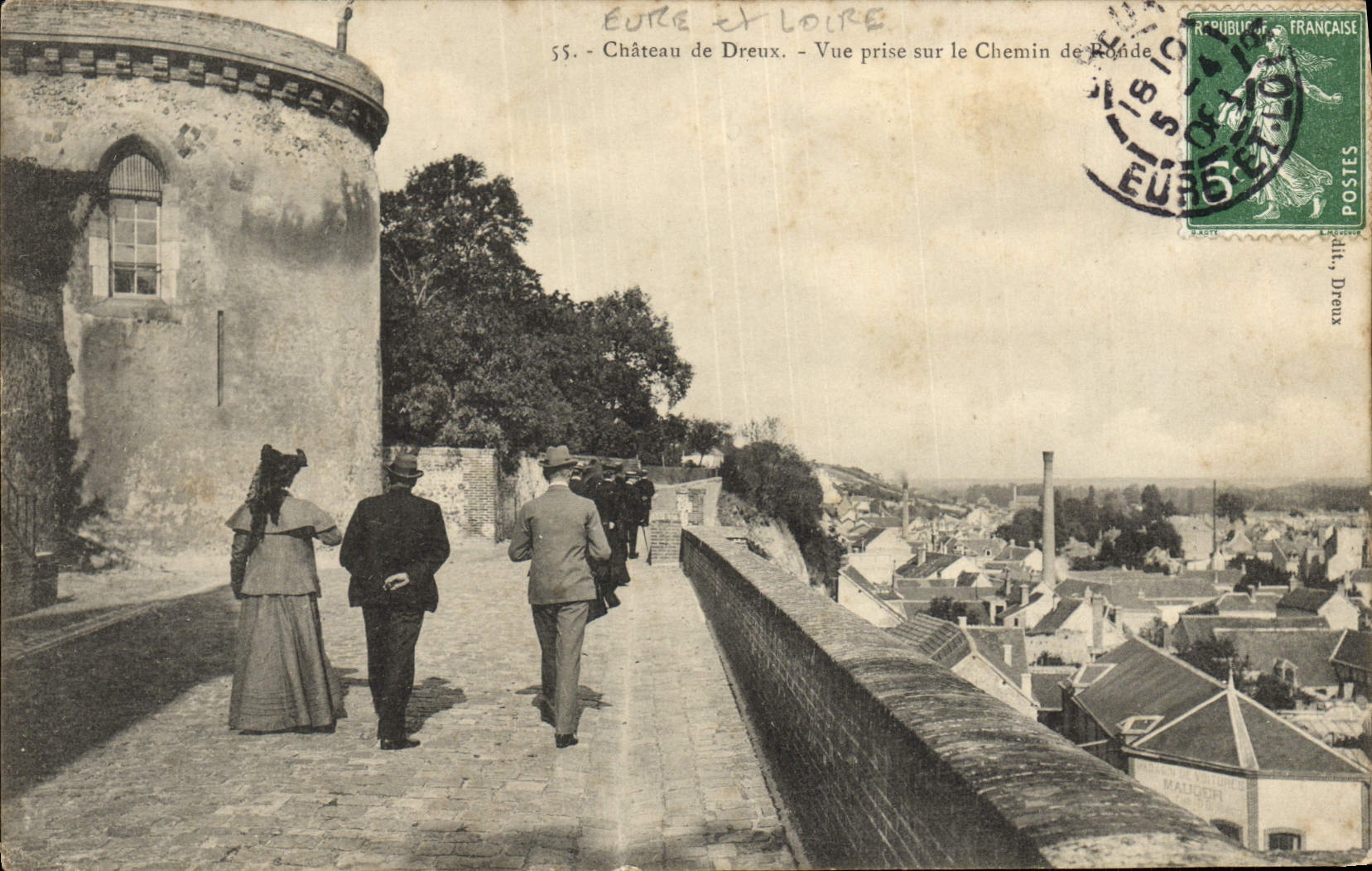 Château de Dreux — Vue prise sur le Chemin de Ronde — Eure et Loire, éditeur ill. Dreux, n° 55