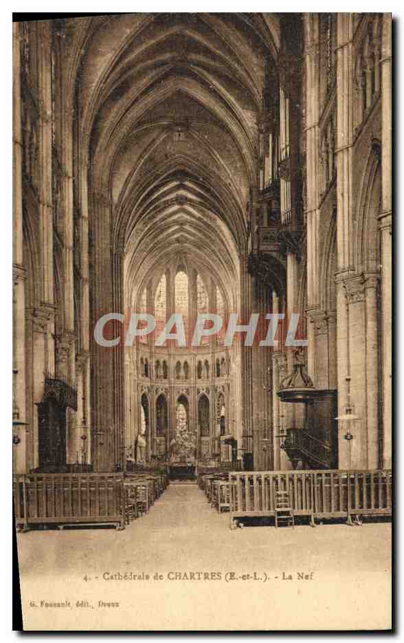 Cathédrale de CHARTRES (E.-et-L.) — La Nef — st. Fossault, édit., Dreux