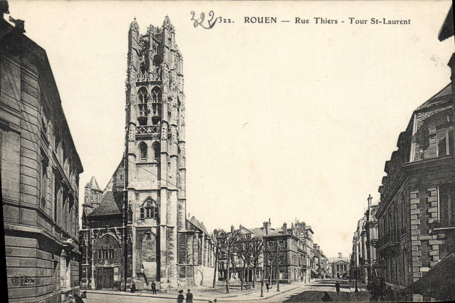 CPA Rouen Rue Thiers Tour St Laurent 