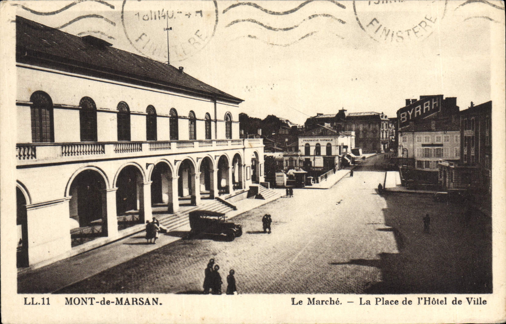 Mont-de-Marsan — Le Marché – La Place de l'Hôtel de Ville — LL.11