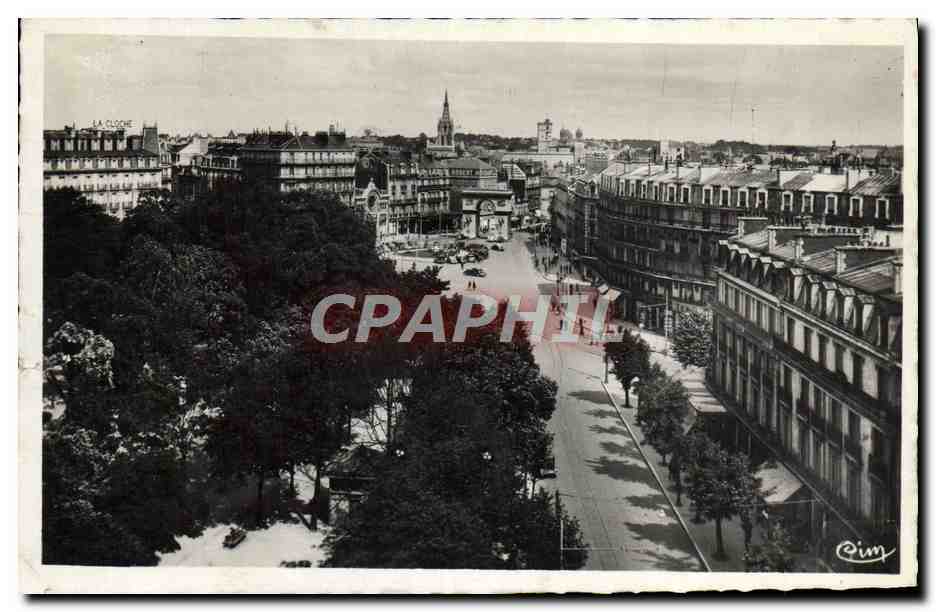 CPA Dijon Un Apercu Sur la Place Darcy