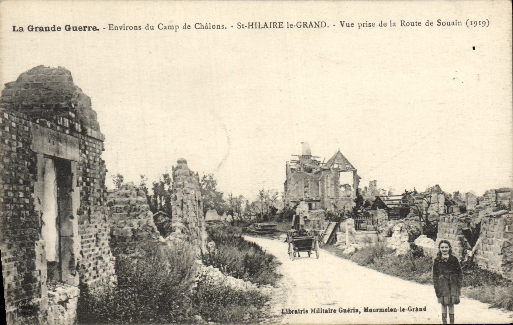 CPA La Grande Guerre Environs du Camp de Chalons St Hilaire le Grand Vue prise de la route de Souain Militaria 