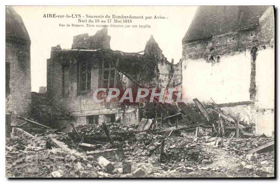 CPA Aire Sur la Lys Souvenir Du Bombardement Rue de Biennes Militaria 