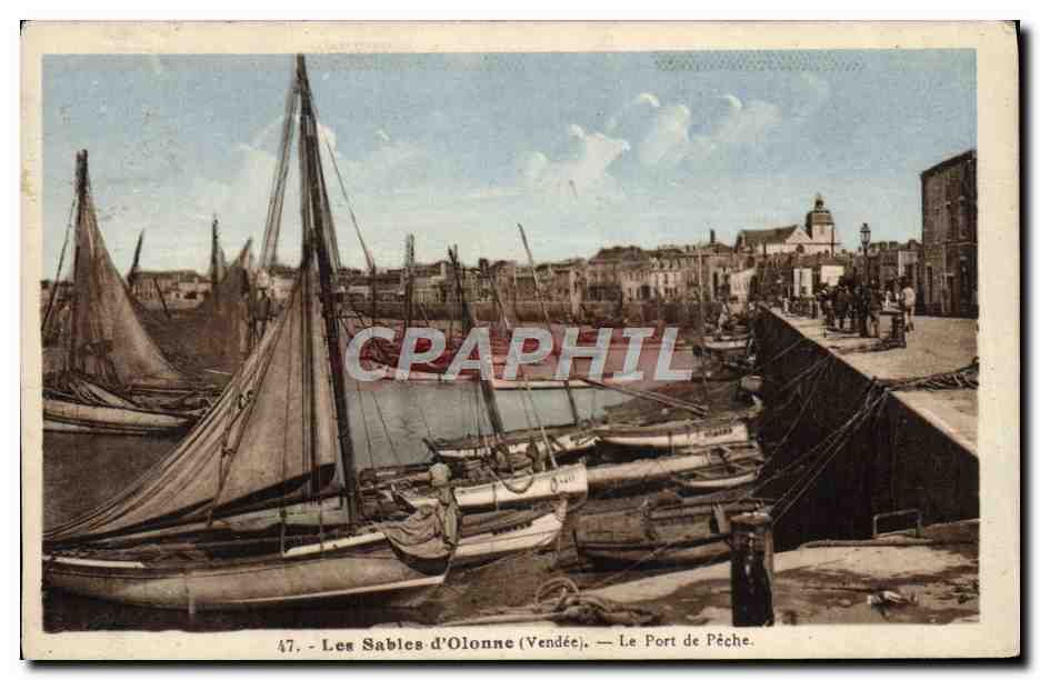 CPA Les Sables D'Olonne Le Port de Peche Bateaux