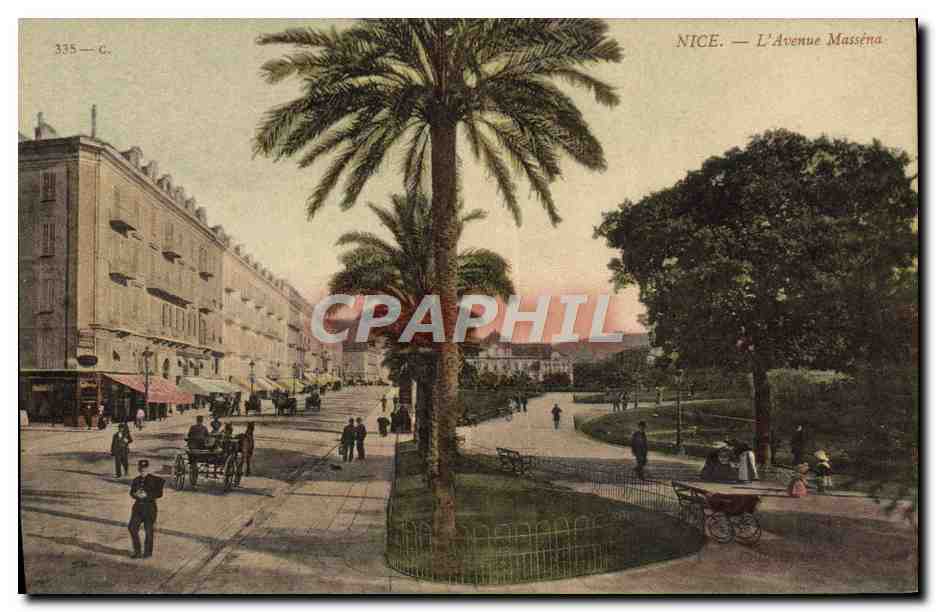 CPA Nice L'Avenue Massena