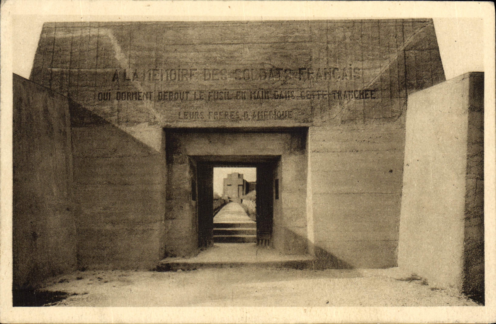 Monument de la Tranchée des Baïonnettes — Thiaumont près Douraumont — Édition Nerdun