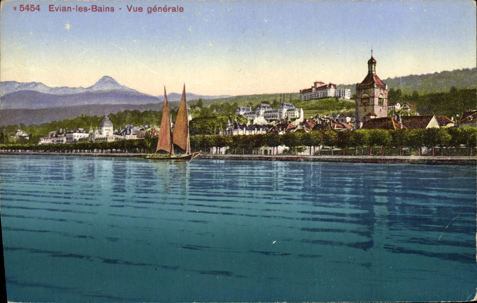 CPA Evian Les Bains Vue Generale