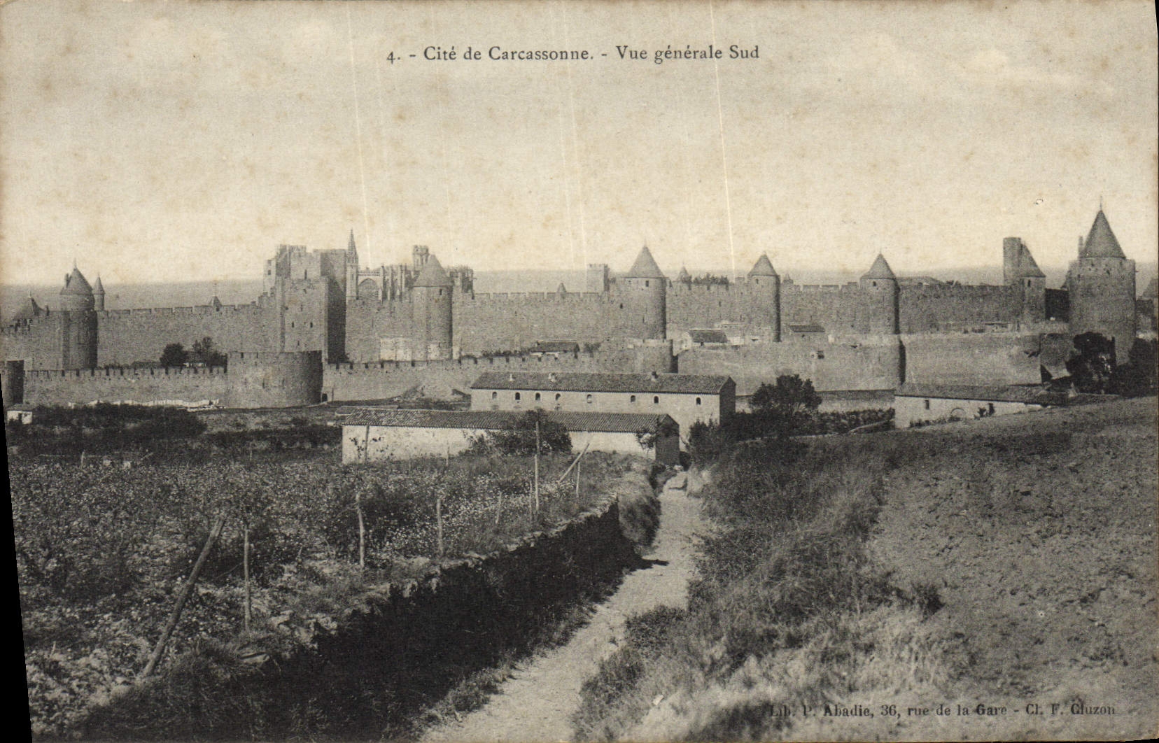 CPA Cite de Carcassonne Vue Generale Sud