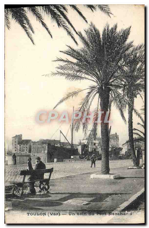 CPA Toulon Un Coin du Port Marchand Bateau